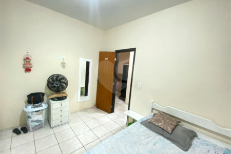 Casa à venda com 3 quartos em Campo Grande, Rio de Janeiro, RJ