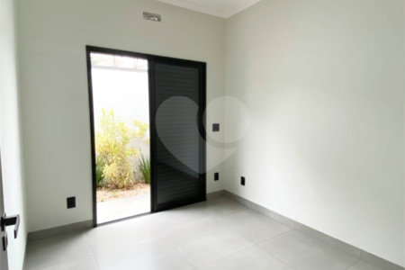 Casa à venda com 2 quartos, sendo 1 suíte, em Jardim Residencial Vale do Campo, Araraquara, SP