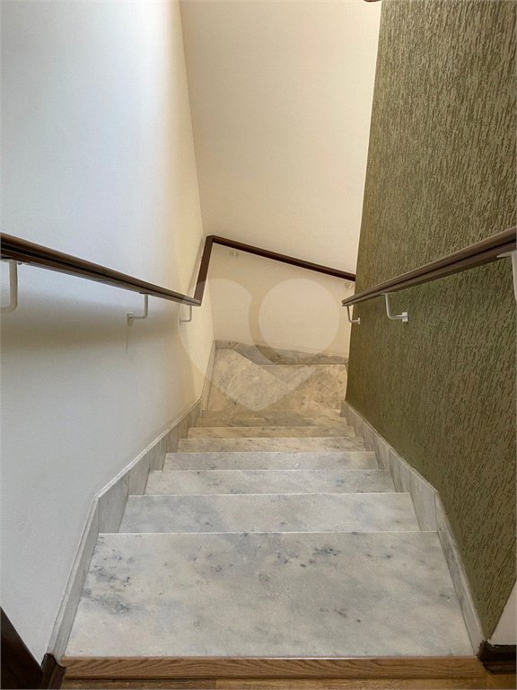 Sobrado à venda com 3 quartos, sendo 1 suíte, em Vila Paulicéia, São Paulo, SP