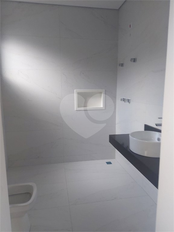 Casa à venda com 5 suítes no condomínio Residencial Santa Maria, Jandira - SP