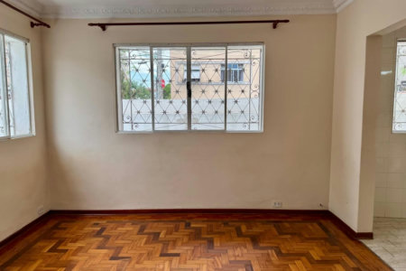 CASA AMPLA COM QUINTAL  150m² - 1.799.000,00 - Aparecida - Santos/SP
