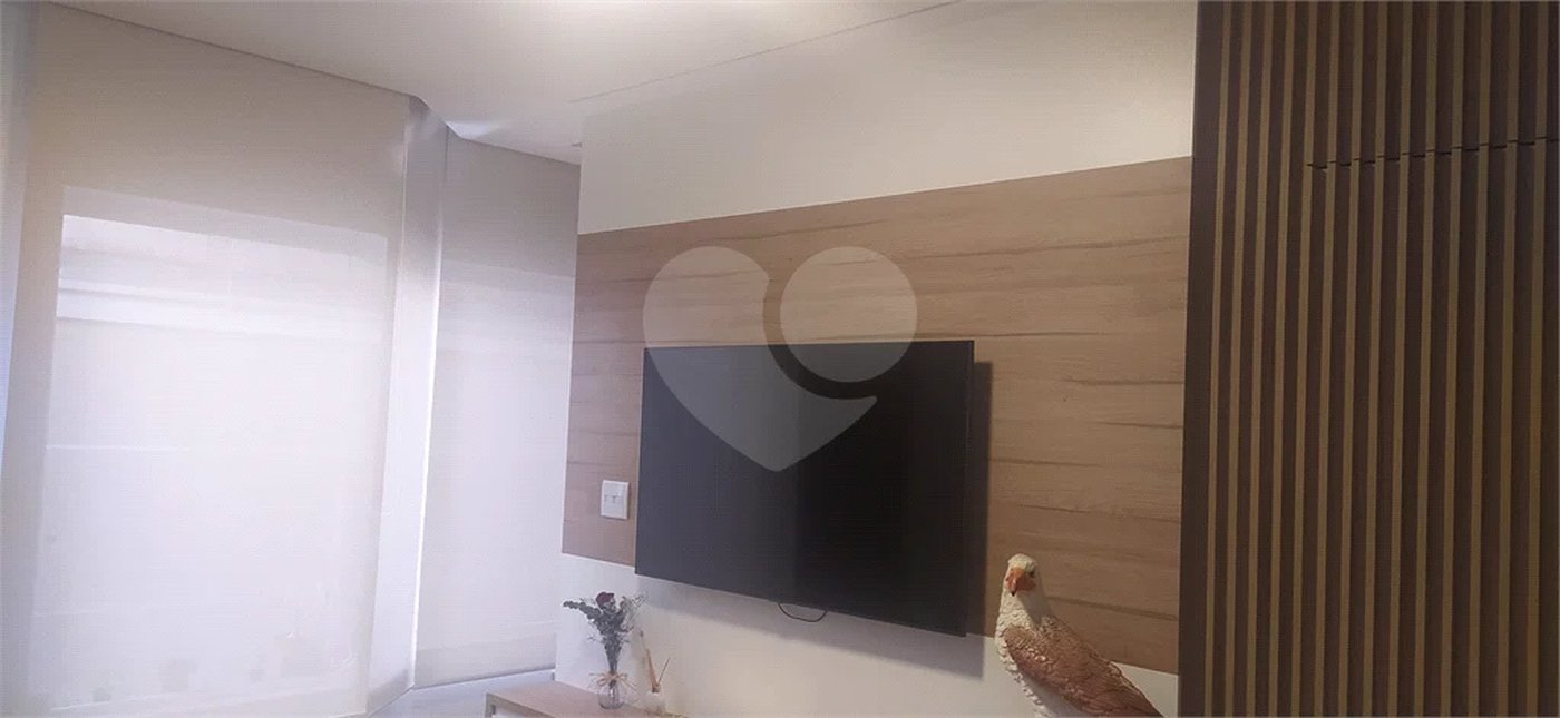 Casa à venda com 2 suítes no condomínio Residencial Veneza, São Paulo - SP