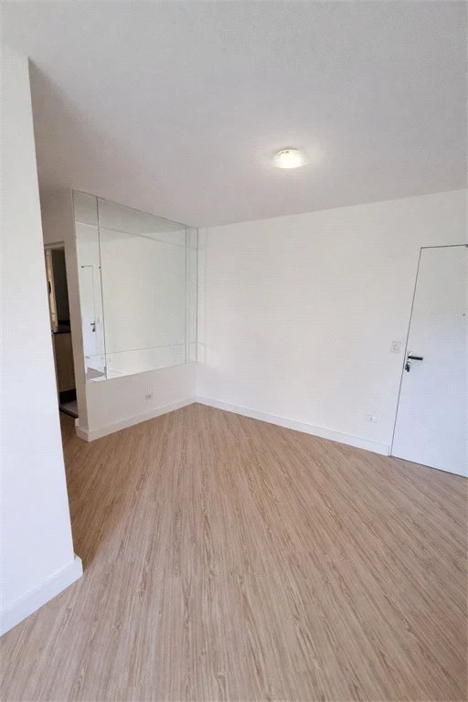 Apartamento à venda com 3 quartos em Jardim Caiapiá, Cotia, SP