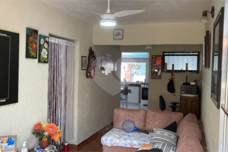 Casa à venda com 3 quartos em Morro do Algodão, Caraguatatuba, SP