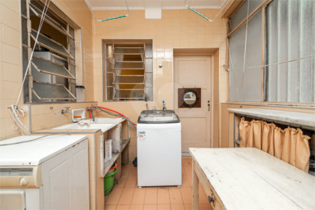 Apartamento à venda com 4 quartos, sendo 1 suíte, em Higienópolis, São Paulo, SP