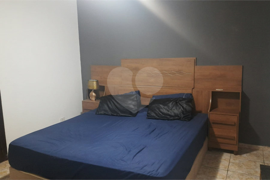 Sobrado à venda com 3 quartos, sendo 1 suíte, em Tremembé, São Paulo, SP