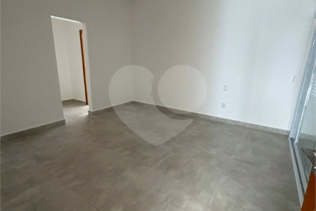 Casa à venda com 3 suítes no condomínio Vida Real, Itupeva - SP