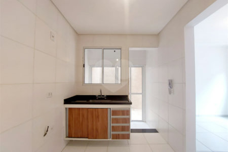 Casa para alugar com 2 suítes no condomínio Residencial Atucuri, São Paulo - SP