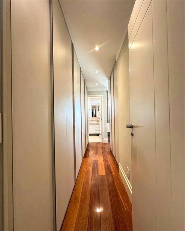 Apartamento à venda com 3 suítes em Nova Petrópolis, São Bernardo do Campo, SP