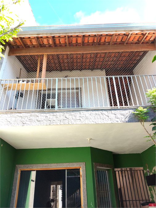 Casa à venda com 3 quartos em Jardim Santa Clara, Guarulhos, SP