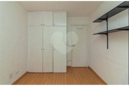 Apartamento à venda com 2 quartos em Vila Olímpia, São Paulo, SP