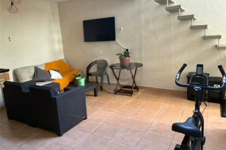 Sobrado à venda com 3 quartos em Montanhão, São Bernardo do Campo, SP