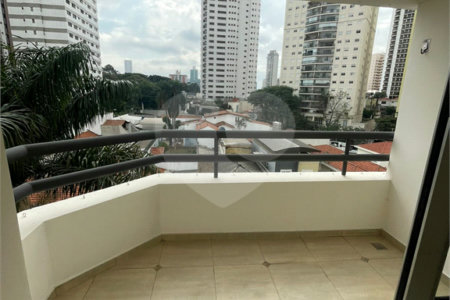 Apartamento à venda com 3 quartos, sendo 2 suítes, em Vila Regente Feijó, São Paulo, SP