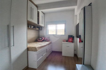 Apartamento à venda com 2 quartos, sendo 1 suíte,  em Bairro do Cambará, São Roque, SP