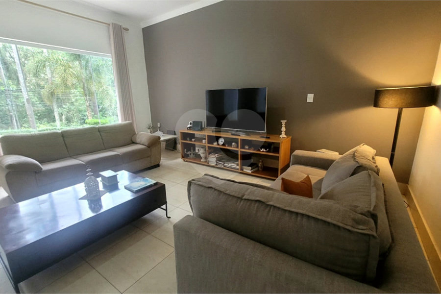Casa à venda com 5 suítes no condomínio Associação Reserva das Hortênsias, Mairiporã - SP