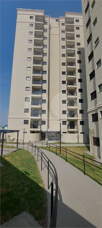 Apartamento à venda com 3 quartos, sendo 1 suíte, em Vila Barão, Sorocaba, SP