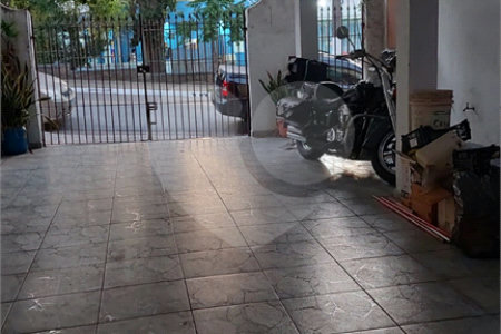 Sobrado à venda com 4 quartos, sendo 1 suíte,  em Vila Guarani (z Sul), São Paulo, SP