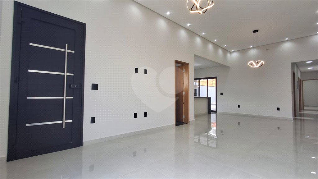 Casa à venda com 3 quartos, sendo 1 suíte, no condomínio Reserva Ipanema, Sorocaba - SP