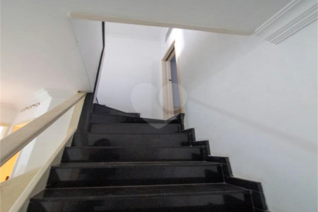 Casa à venda com 3 quartos, sendo 1 suíte, em Jardim Ester, São Paulo, SP