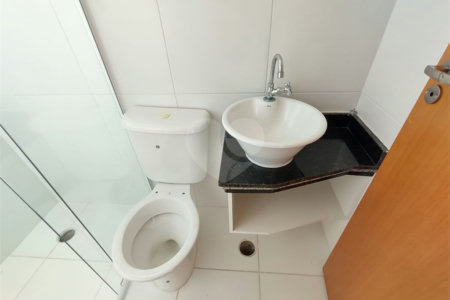 Casa para alugar com 2 suítes no condomínio Residencial Atucuri, São Paulo - SP
