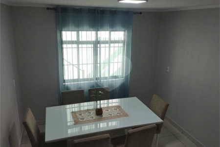 Sobrado à venda com 2 quartos em Vila Medeiros, São Paulo, SP
