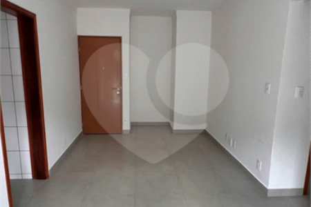 Apartamento à venda ou para alugar com 2 quartos, sendo 1 suíte, em Parque Residencial São Marcos, Porto Feliz, SP