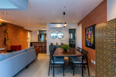 Apartamento à venda com 2 quartos, sendo 1 suíte, em Chácara Santo Antônio (zona Sul), São Paulo, SP