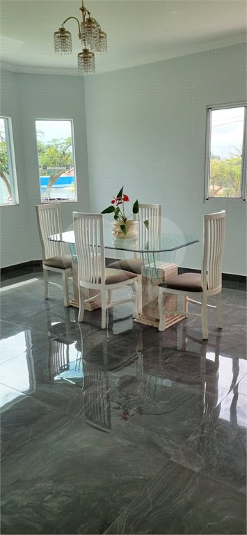 Casa à venda com 3 suítes no condomínio Residencial dos Lagos, Itupeva - SP
