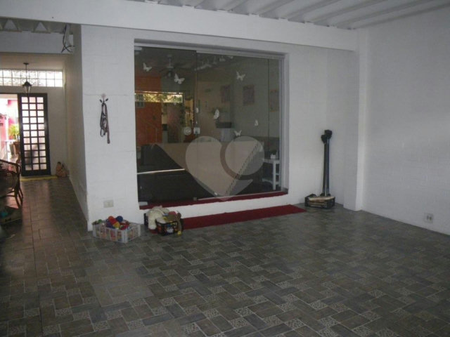 Sobrado à venda com 3 quartos, sendo 1 suíte,  em Chácara Santo Antônio, São Paulo, SP