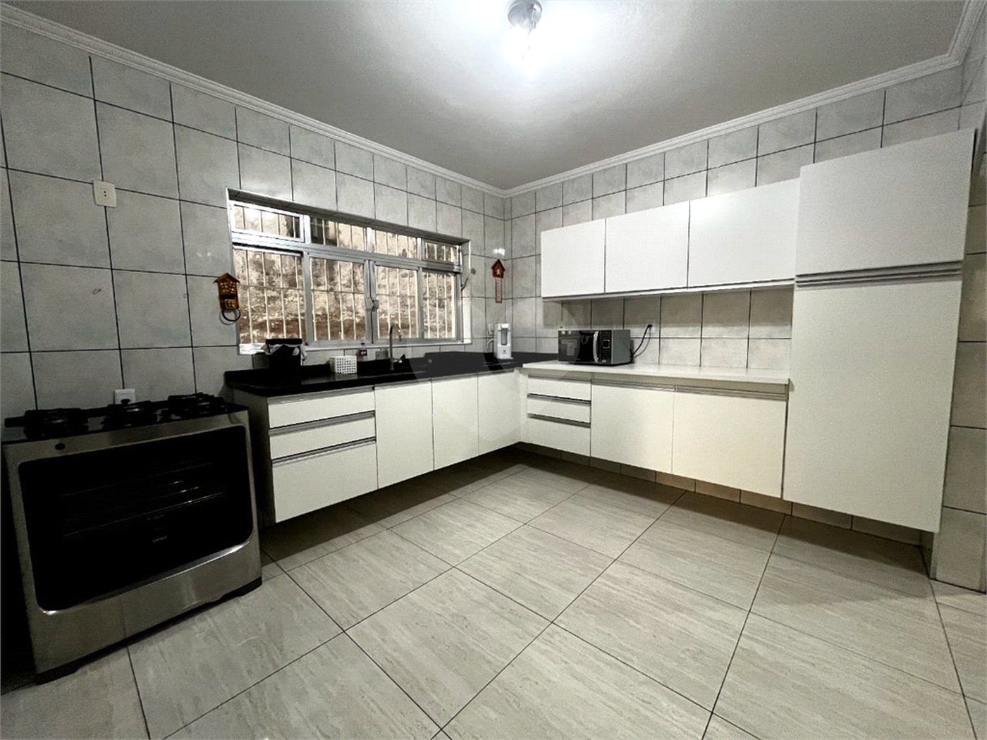 Sobrado à venda com 4 quartos, sendo 1 suíte,  em Vila Curuçá, Santo André, SP