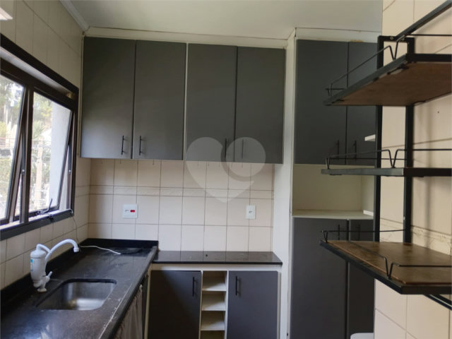 Apartamento à venda com 2 quartos, sendo 1 suíte,  em Morumbi, São Paulo, SP