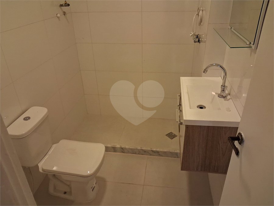 Apartamento à venda com 2 quartos em Praça da Bandeira, Rio de Janeiro, RJ