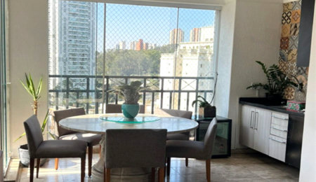 Apartamento à venda com 4 quartos, sendo 2 suítes,  em Vila Andrade, São Paulo, SP