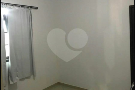 Casa à venda com 2 quartos, sendo 1 suíte, no condomínio Colinas, Rio de Janeiro - RJ