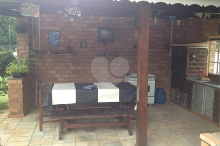 Chácara à venda com 5 quartos, sendo 3 suítes, em Vitória Régia, Atibaia, SP