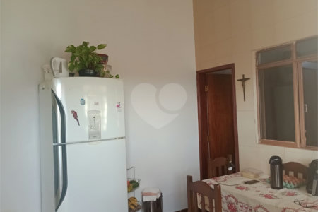 Casa à venda com 4 quartos em Jardim Nova Era, Itapetininga, SP