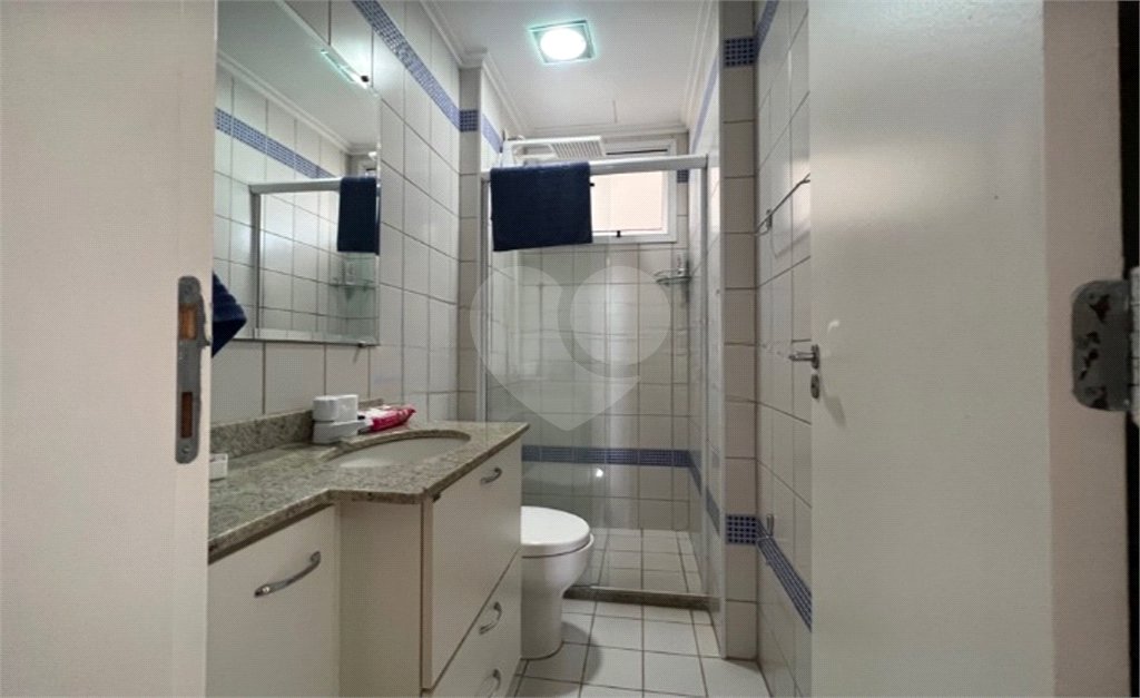 Apartamento no Edifício Residencial Torres di Italia.