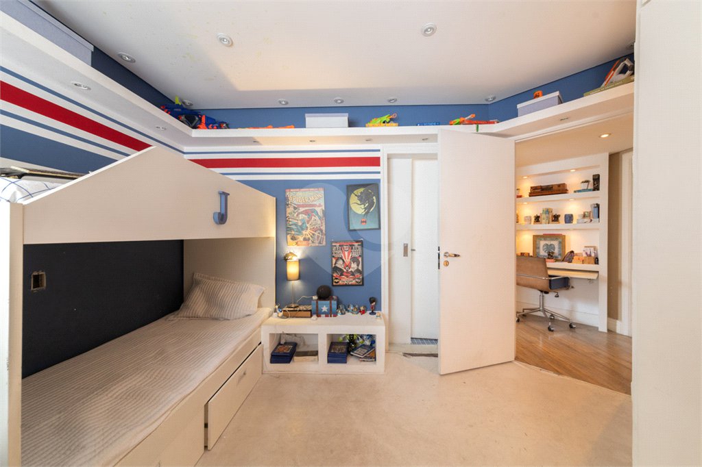 Apartamento à venda com 3 quartos, sendo 2 suítes, em Itaim Bibi, São Paulo, SP