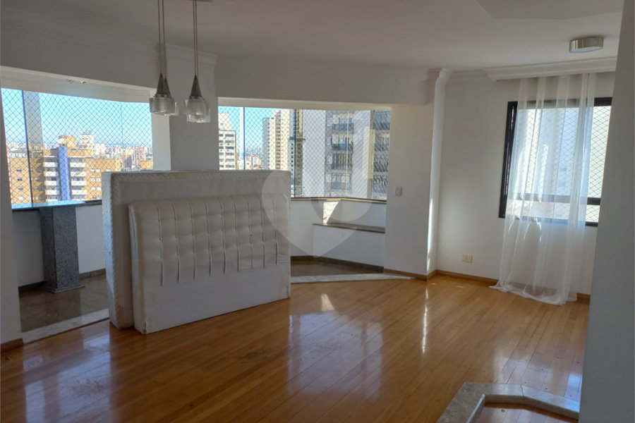 Apartamento à venda com 3 quartos, sendo 2 suítes, em Santana, São Paulo, SP