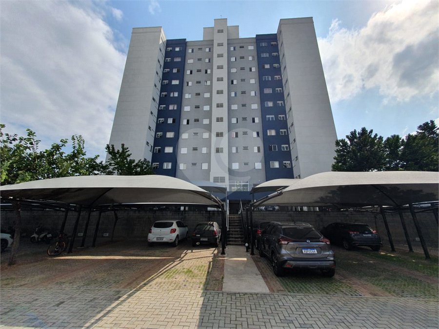Apartamento à venda com 3 quartos, sendo 1 suíte, em Jardim Maria Eugênia, Sorocaba, SP