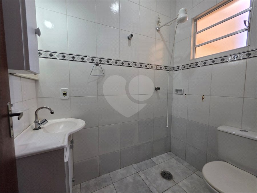 Casa à venda com 3 quartos, sendo 2 suítes, em Jardim Santo Antônio, Valinhos, SP