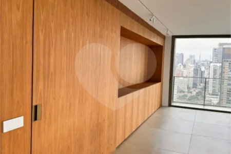 Apartamento para alugar com 4 quartos, sendo 3 suítes, em Pinheiros, São Paulo, SP