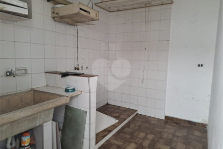 Sobrado à venda com 3 quartos, sendo 1 suíte, em Chácara Santo Antônio, São Paulo, SP