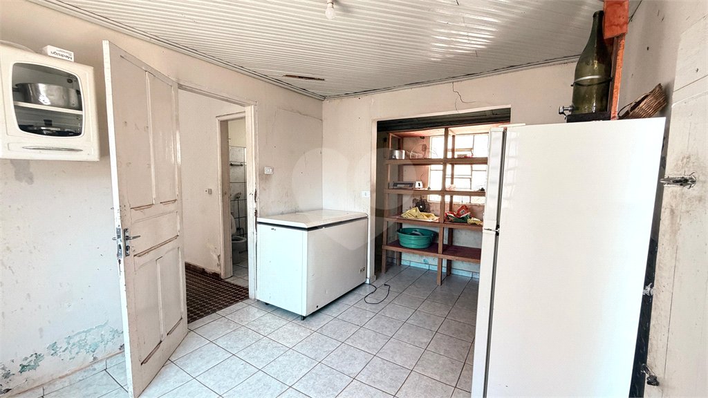Casa à venda com 2 quartos, sendo 1 suíte, no Centro, Três Lagoas, MS