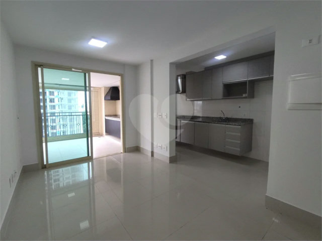 Apartamento à venda ou para alugar com 2 quartos, sendo 1 suíte,  em Santana, São Paulo, SP