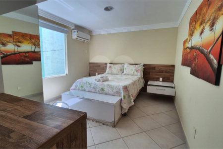 Casa à venda com 6 quartos, sendo 4 suítes, em Ferradura, Armação dos Búzios, RJ