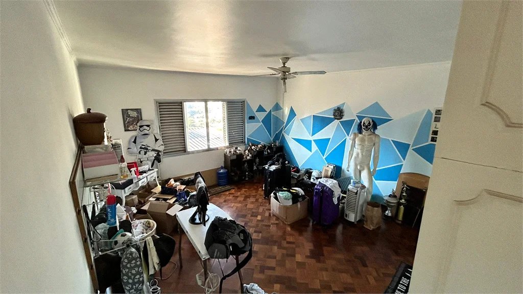 Sobrado à venda com 6 quartos, sendo 1 suíte, em Sumarezinho, São Paulo, SP