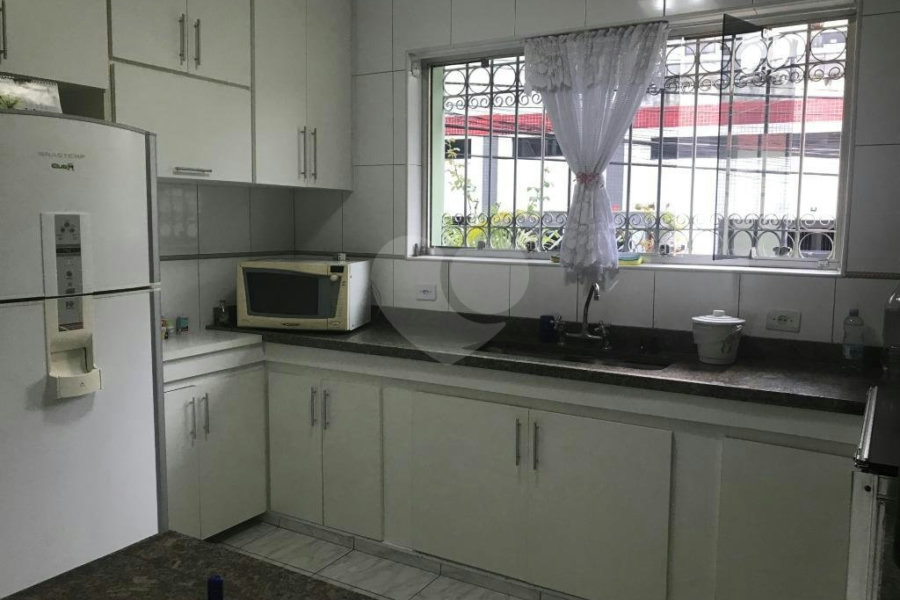 Sobrado à venda com 3 suítes em Santana, São Paulo, SP