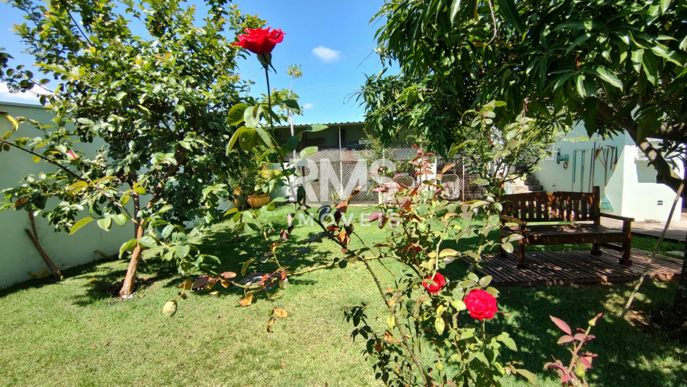 Casa à venda com 4 suítes no condomínio Parque Chapada DE Itu, Itu - SP