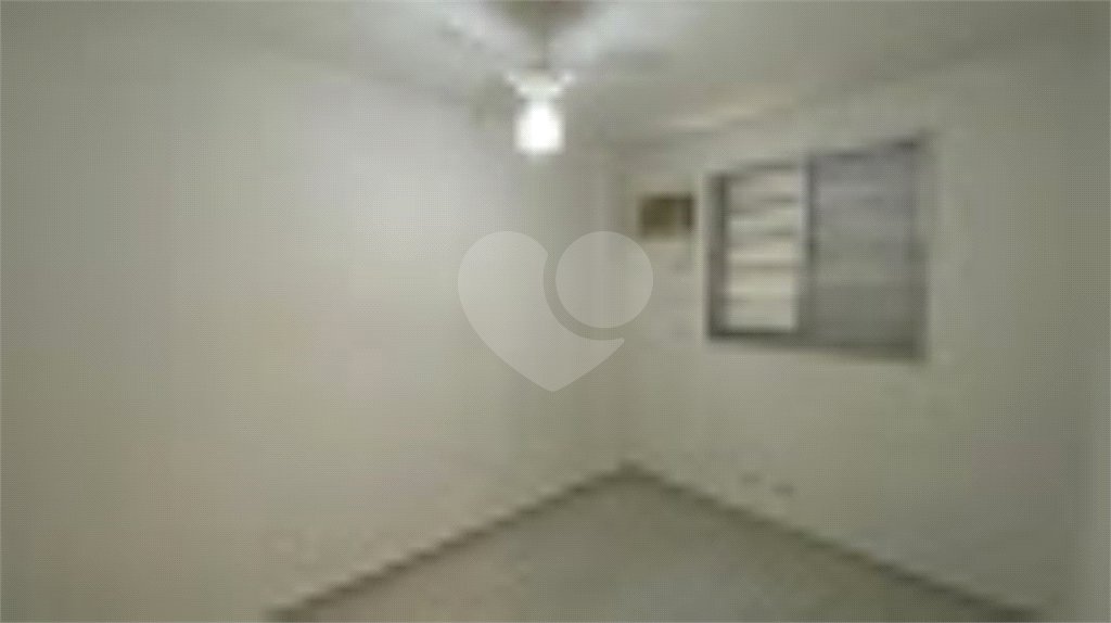 Apartamento à venda com 2 quartos em Jardim Novo Aeroporto, Três Lagoas, MS
